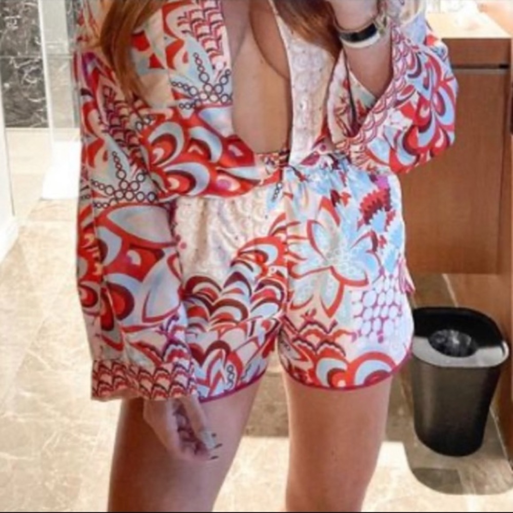 Zara printed floral pajama style shorts NWT - Picture 3 of 10